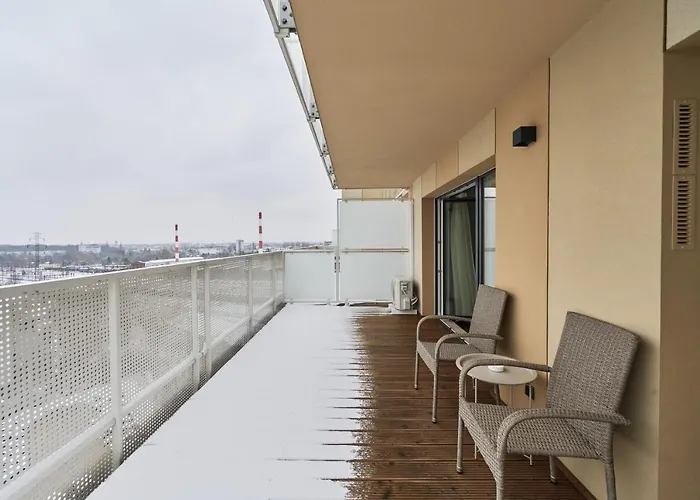 Krakowska 39 With Ac & Parking & Loggia By Renters Apartamento *