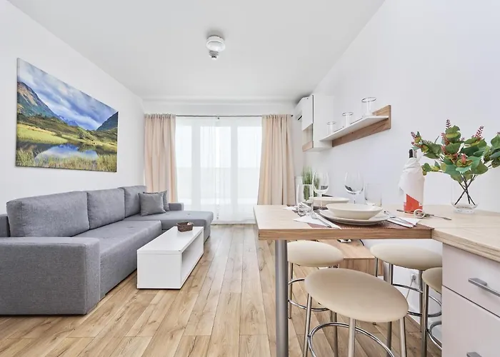 Apartamento Krakowska 39 With Ac & Parking & Loggia By Renters *